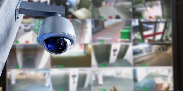 Video-monitoring-v-traditional-security